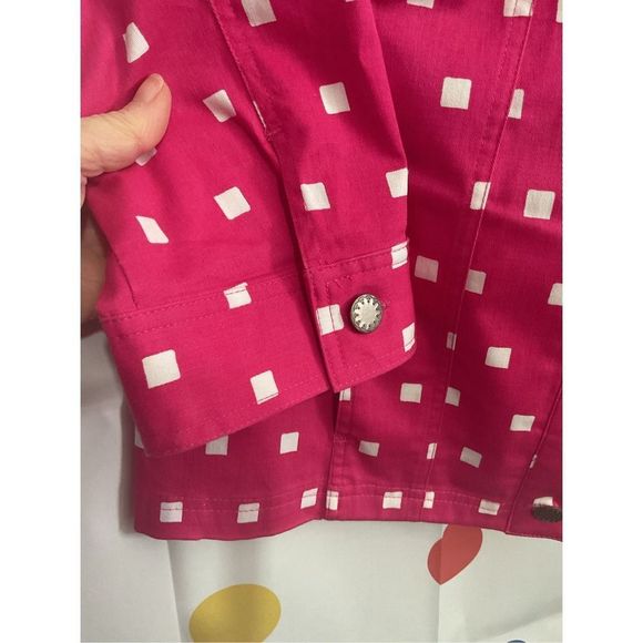 NEW Christopher & Banks Hot Pink & White Jacket Lightweight Size Medium 🌸🍒 - Picture 3 of 10